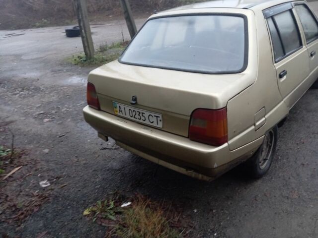 Бежевый ЗАЗ 1103 Славута, объемом двигателя 0 л и пробегом 3 тыс. км за 355 $, фото 2 на Automoto.ua