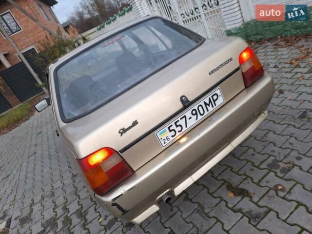 Бежевый ЗАЗ 1103 Славута, объемом двигателя 1.3 л и пробегом 111 тыс. км за 650 $, фото 6 на Automoto.ua