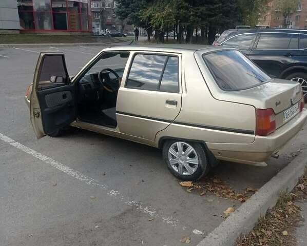 Бежевый ЗАЗ 1103 Славута, объемом двигателя 1.2 л и пробегом 61 тыс. км за 1100 $, фото 9 на Automoto.ua