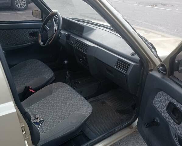 Бежевый ЗАЗ 1103 Славута, объемом двигателя 1.2 л и пробегом 61 тыс. км за 1100 $, фото 5 на Automoto.ua