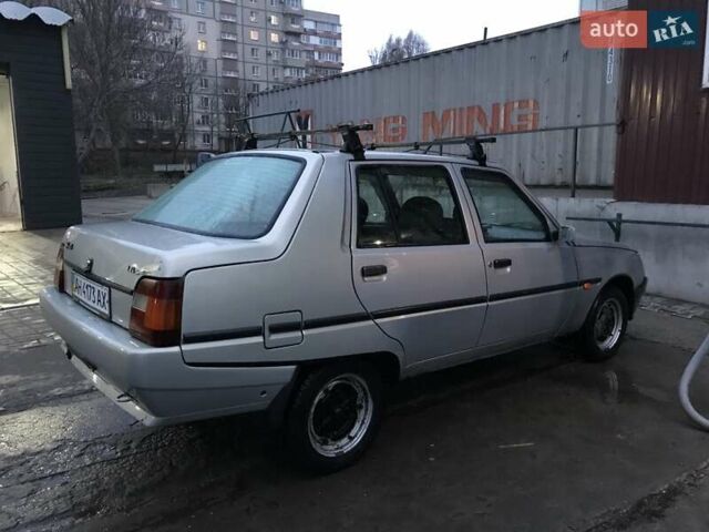 Бежевый ЗАЗ 1103 Славута, объемом двигателя 1.2 л и пробегом 115 тыс. км за 1300 $, фото 2 на Automoto.ua
