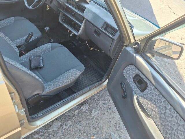 ЗАЗ 1103 Славута 2006 в Яготине на Automoto.ua Бежевый ЗАЗ 1103 Славута, объемом двигателя 0 л и пробегом 55 тыс. км за 1200 $, фото 7 на Automoto.ua
