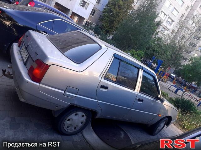 Бежевий ЗАЗ 1103 Славута, об'ємом двигуна 1.2 л та пробігом 187 тис. км за 790 $, фото 9 на Automoto.ua