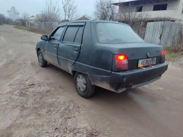 Черный ЗАЗ 1103 Славута, объемом двигателя 0 л и пробегом 88 тыс. км за 592 $, фото 3 на Automoto.ua