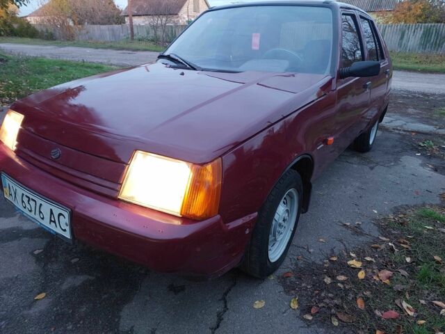 Чорний ЗАЗ 1103 Славута, об'ємом двигуна 1.2 л та пробігом 130 тис. км за 950 $, фото 4 на Automoto.ua