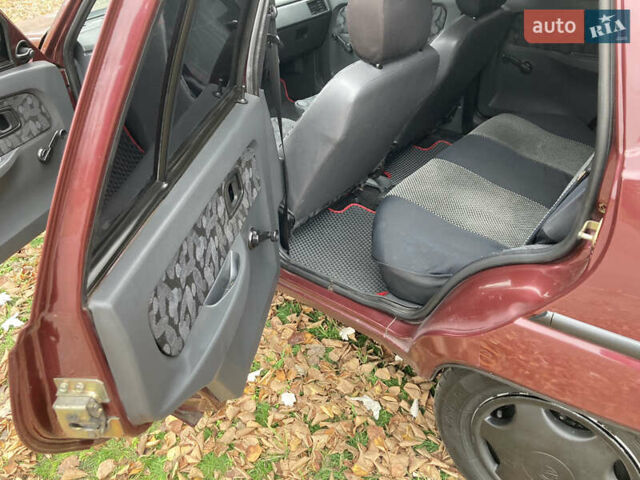 Черный ЗАЗ 1103 Славута, объемом двигателя 1.2 л и пробегом 138 тыс. км за 1350 $, фото 9 на Automoto.ua