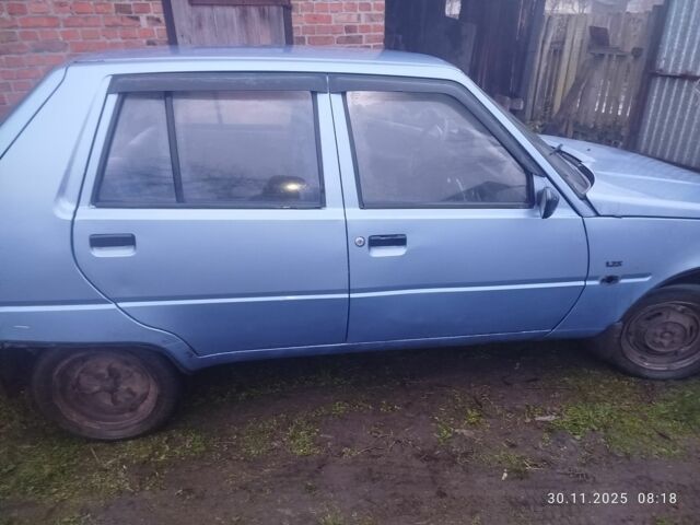 Фиолетовый ЗАЗ 1103 Славута, объемом двигателя 1.2 л и пробегом 213 тыс. км за 379 $, фото 3 на Automoto.ua