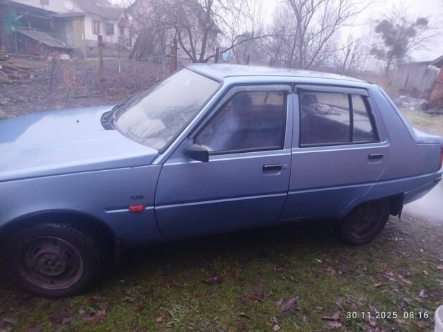 Фиолетовый ЗАЗ 1103 Славута, объемом двигателя 1.2 л и пробегом 213 тыс. км за 379 $, фото 1 на Automoto.ua