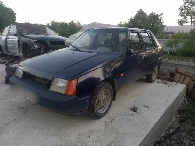 Фиолетовый ЗАЗ 1103 Славута, объемом двигателя 0 л и пробегом 2 тыс. км за 215 $, фото 2 на Automoto.ua