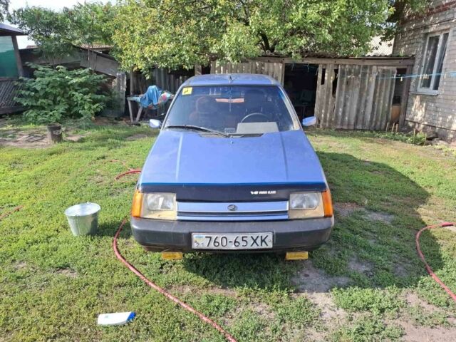 Фиолетовый ЗАЗ 1103 Славута, объемом двигателя 1.2 л и пробегом 126 тыс. км за 935 $, фото 5 на Automoto.ua