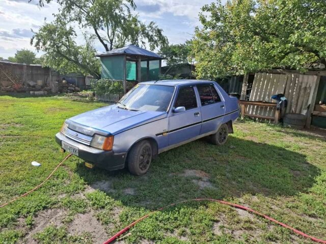 Фиолетовый ЗАЗ 1103 Славута, объемом двигателя 1.2 л и пробегом 126 тыс. км за 935 $, фото 3 на Automoto.ua