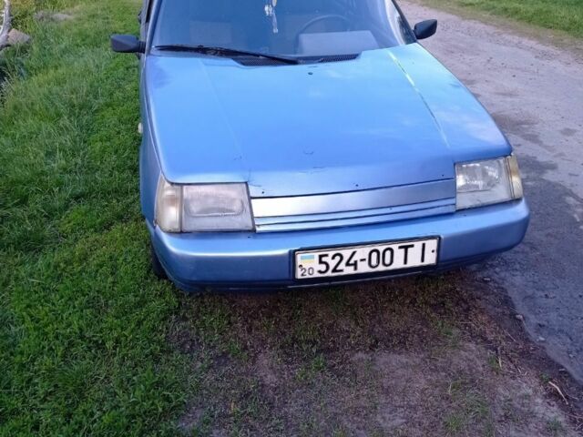 Фиолетовый ЗАЗ 1103 Славута, объемом двигателя 1.3 л и пробегом 120 тыс. км за 400 $, фото 4 на Automoto.ua