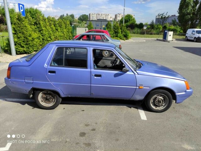 Фиолетовый ЗАЗ 1103 Славута, объемом двигателя 0 л и пробегом 1 тыс. км за 1400 $, фото 3 на Automoto.ua
