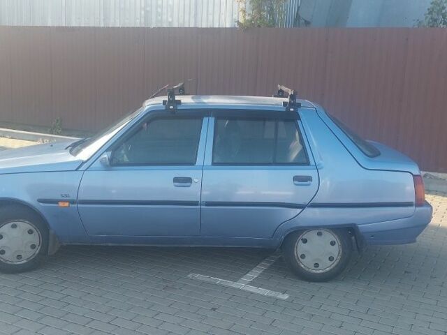 Фиолетовый ЗАЗ 1103 Славута, объемом двигателя 0 л и пробегом 136 тыс. км за 650 $, фото 4 на Automoto.ua