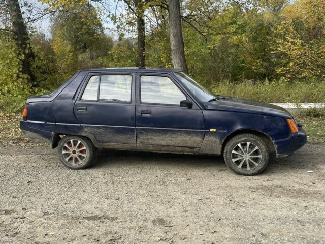 Фіолетовий ЗАЗ 1103 Славута, об'ємом двигуна 1.2 л та пробігом 50 тис. км за 361 $, фото 2 на Automoto.ua