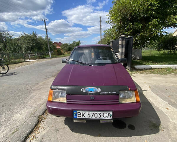 Фиолетовый ЗАЗ 1103 Славута, объемом двигателя 1.3 л и пробегом 260 тыс. км за 1300 $, фото 3 на Automoto.ua