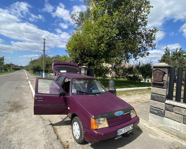 Фиолетовый ЗАЗ 1103 Славута, объемом двигателя 1.3 л и пробегом 260 тыс. км за 1300 $, фото 10 на Automoto.ua