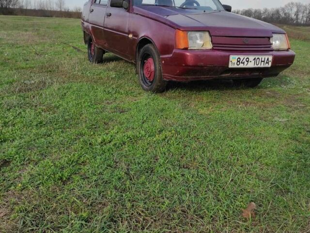 Красный ЗАЗ 1103 Славута, объемом двигателя 1.3 л и пробегом 12 тыс. км за 415 $, фото 7 на Automoto.ua