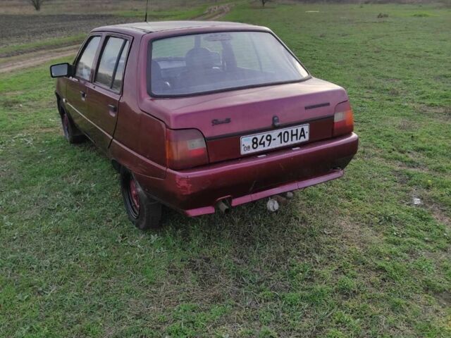 Красный ЗАЗ 1103 Славута, объемом двигателя 1.3 л и пробегом 12 тыс. км за 415 $, фото 5 на Automoto.ua