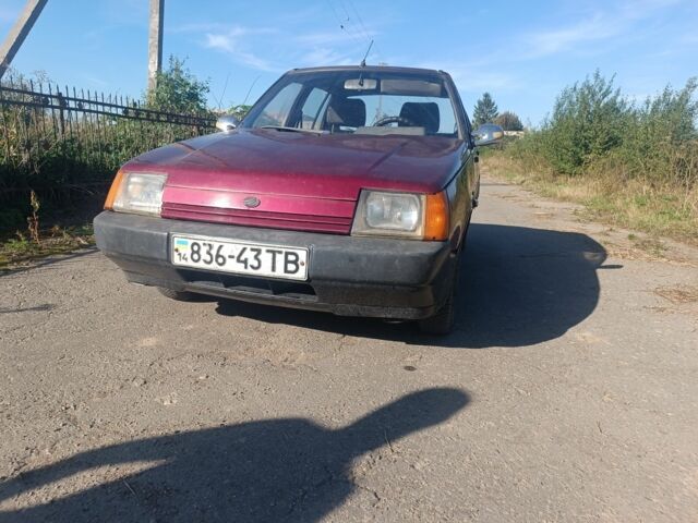 Красный ЗАЗ 1103 Славута, объемом двигателя 1.1 л и пробегом 150 тыс. км за 334 $, фото 7 на Automoto.ua