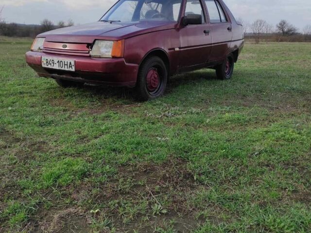 Красный ЗАЗ 1103 Славута, объемом двигателя 1.3 л и пробегом 12 тыс. км за 415 $, фото 3 на Automoto.ua