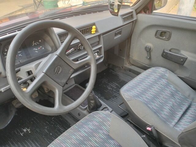 Красный ЗАЗ 1103 Славута, объемом двигателя 1.2 л и пробегом 215 тыс. км за 1200 $, фото 5 на Automoto.ua