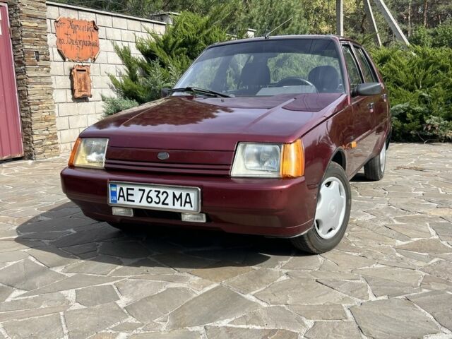 Красный ЗАЗ 1103 Славута, объемом двигателя 1.2 л и пробегом 112 тыс. км за 1550 $, фото 1 на Automoto.ua