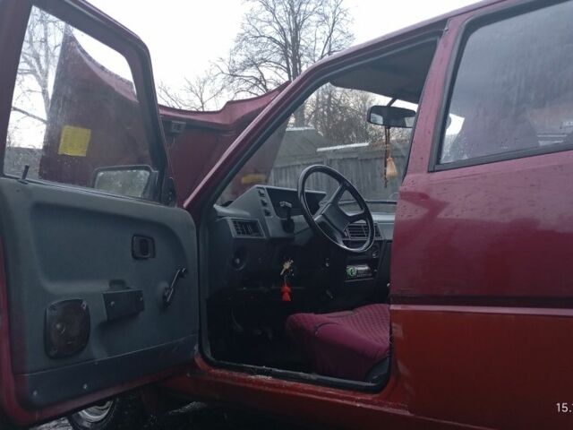 Красный ЗАЗ 1103 Славута, объемом двигателя 1.2 л и пробегом 111 тыс. км за 832 $, фото 3 на Automoto.ua