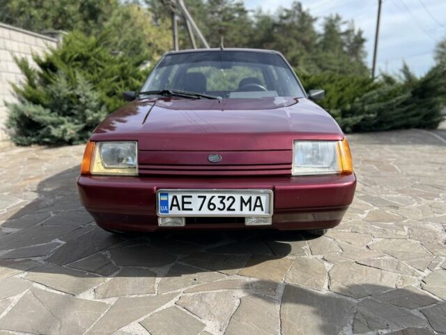 Красный ЗАЗ 1103 Славута, объемом двигателя 1.2 л и пробегом 112 тыс. км за 1550 $, фото 4 на Automoto.ua