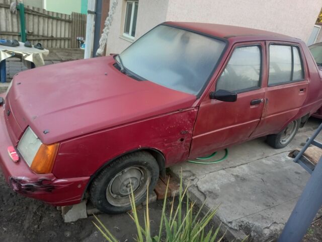 Красный ЗАЗ 1103 Славута, объемом двигателя 1.2 л и пробегом 70 тыс. км за 528 $, фото 6 на Automoto.ua