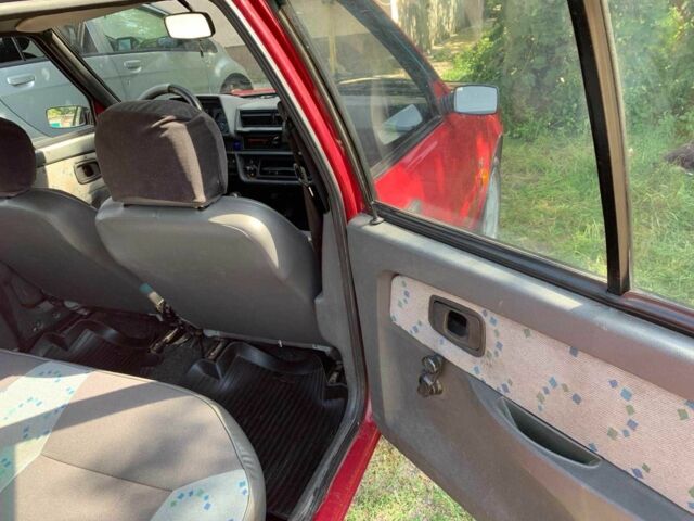 Красный ЗАЗ 1103 Славута, объемом двигателя 1.2 л и пробегом 9 тыс. км за 971 $, фото 17 на Automoto.ua