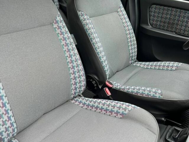 Красный ЗАЗ 1103 Славута, объемом двигателя 1.2 л и пробегом 88 тыс. км за 750 $, фото 13 на Automoto.ua