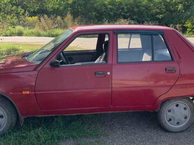 Красный ЗАЗ 1103 Славута, объемом двигателя 1.2 л и пробегом 9 тыс. км за 971 $, фото 4 на Automoto.ua