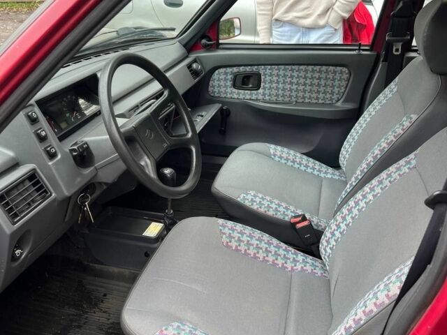 Красный ЗАЗ 1103 Славута, объемом двигателя 1.2 л и пробегом 88 тыс. км за 750 $, фото 10 на Automoto.ua