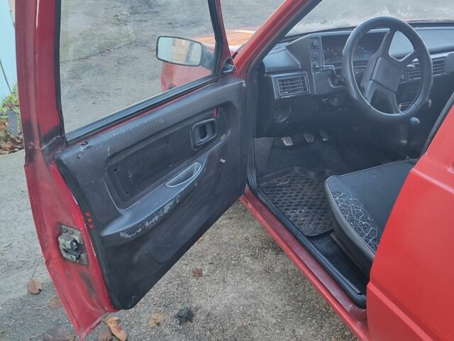 Червоний ЗАЗ 1103 Славута, об'ємом двигуна 0 л та пробігом 200 тис. км за 475 $, фото 3 на Automoto.ua