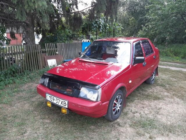 Красный ЗАЗ 1103 Славута, объемом двигателя 1.2 л и пробегом 92 тыс. км за 1600 $, фото 1 на Automoto.ua