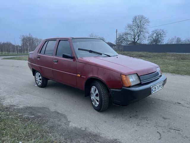 Червоний ЗАЗ 1103 Славута, об'ємом двигуна 1.2 л та пробігом 120 тис. км за 650 $, фото 5 на Automoto.ua