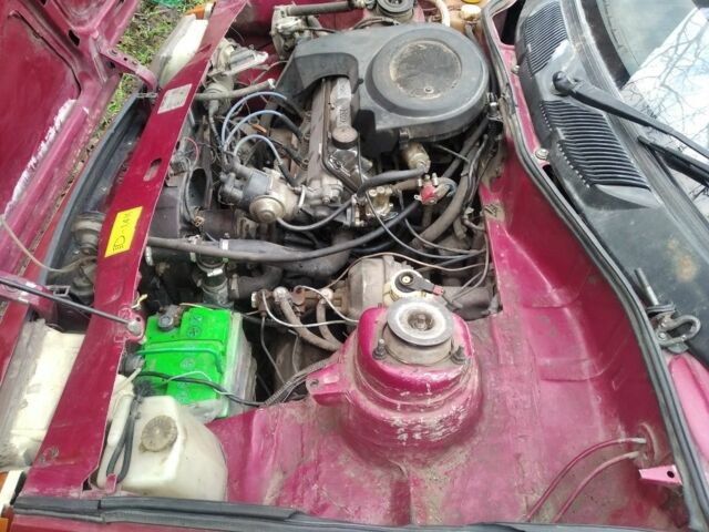 Червоний ЗАЗ 1103 Славута, об'ємом двигуна 1.2 л та пробігом 100 тис. км за 644 $, фото 5 на Automoto.ua