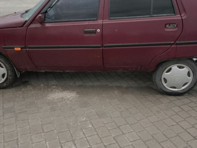 Красный ЗАЗ 1103 Славута, объемом двигателя 1.2 л и пробегом 150 тыс. км за 450 $, фото 6 на Automoto.ua