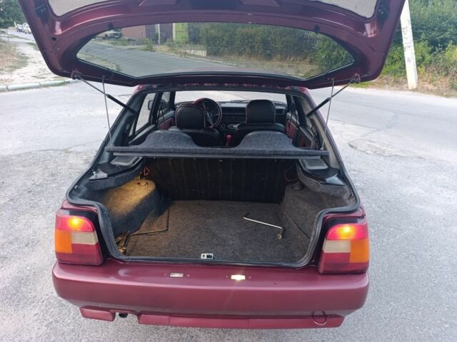 Красный ЗАЗ 1103 Славута, объемом двигателя 1.2 л и пробегом 127 тыс. км за 800 $, фото 5 на Automoto.ua