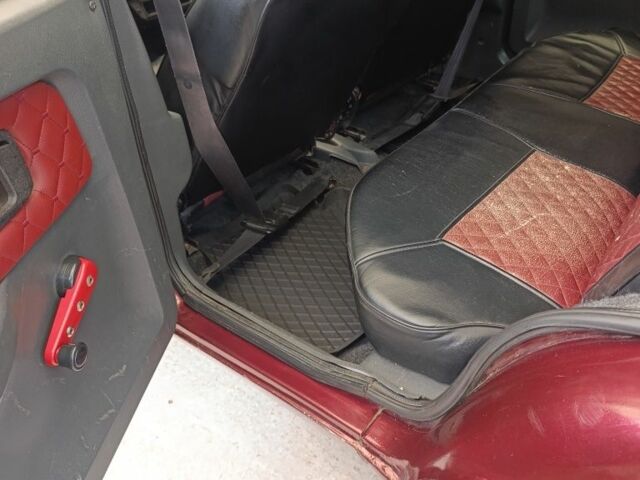 Красный ЗАЗ 1103 Славута, объемом двигателя 1.2 л и пробегом 127 тыс. км за 800 $, фото 9 на Automoto.ua