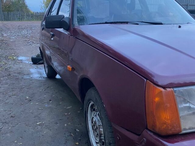 ЗАЗ 1103 Славута 2005 в Черняхове на Automoto.ua Красный ЗАЗ 1103 Славута, объемом двигателя 1.2 л и пробегом 242 тыс. км за 600 $, фото 6 на Automoto.ua
