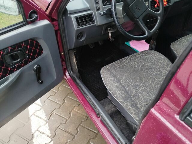 Червоний ЗАЗ 1103 Славута, об'ємом двигуна 0 л та пробігом 145 тис. км за 1100 $, фото 6 на Automoto.ua