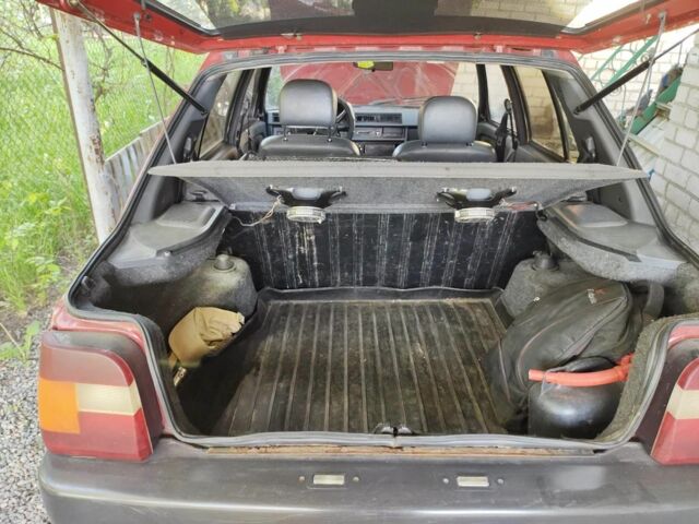 Красный ЗАЗ 1103 Славута, объемом двигателя 1.2 л и пробегом 121 тыс. км за 955 $, фото 14 на Automoto.ua