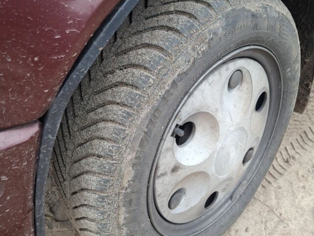 Красный ЗАЗ 1103 Славута, объемом двигателя 1.2 л и пробегом 82 тыс. км за 1000 $, фото 3 на Automoto.ua