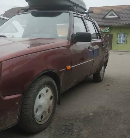 Красный ЗАЗ 1103 Славута, объемом двигателя 1.2 л и пробегом 181 тыс. км за 1250 $, фото 1 на Automoto.ua