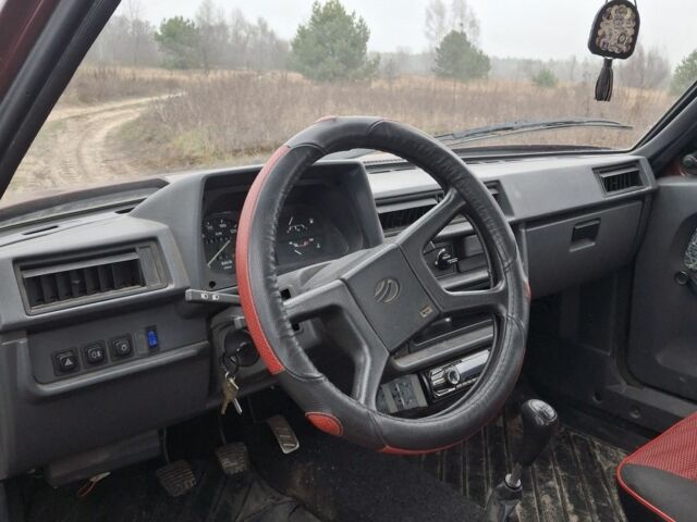 Красный ЗАЗ 1103 Славута, объемом двигателя 1.2 л и пробегом 82 тыс. км за 1000 $, фото 6 на Automoto.ua