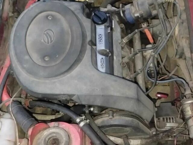 Червоний ЗАЗ 1103 Славута, об'ємом двигуна 0 л та пробігом 95 тис. км за 950 $, фото 8 на Automoto.ua