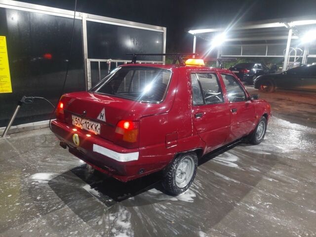 Красный ЗАЗ 1103 Славута, объемом двигателя 0 л и пробегом 828 тыс. км за 830 $, фото 5 на Automoto.ua