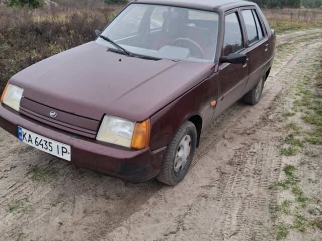 Красный ЗАЗ 1103 Славута, объемом двигателя 1.2 л и пробегом 82 тыс. км за 1000 $, фото 7 на Automoto.ua